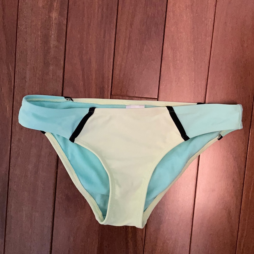 bikini bottoms